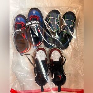 Toddler used sneakers